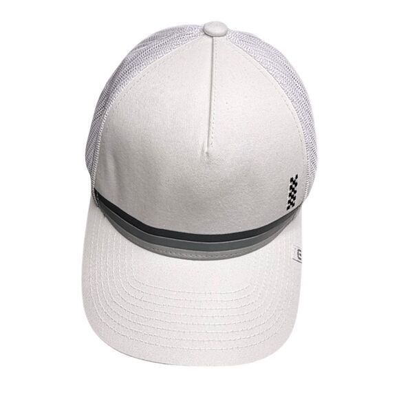 Travis Mathew Men's Snapback Mesh Trucker Ball Cap Hat White Adjustable - Picture 3 of 9